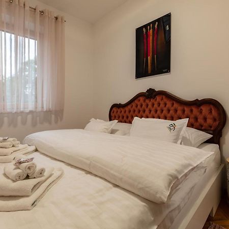 Pannonia Appartements 滨湖新锡德尔 外观 照片