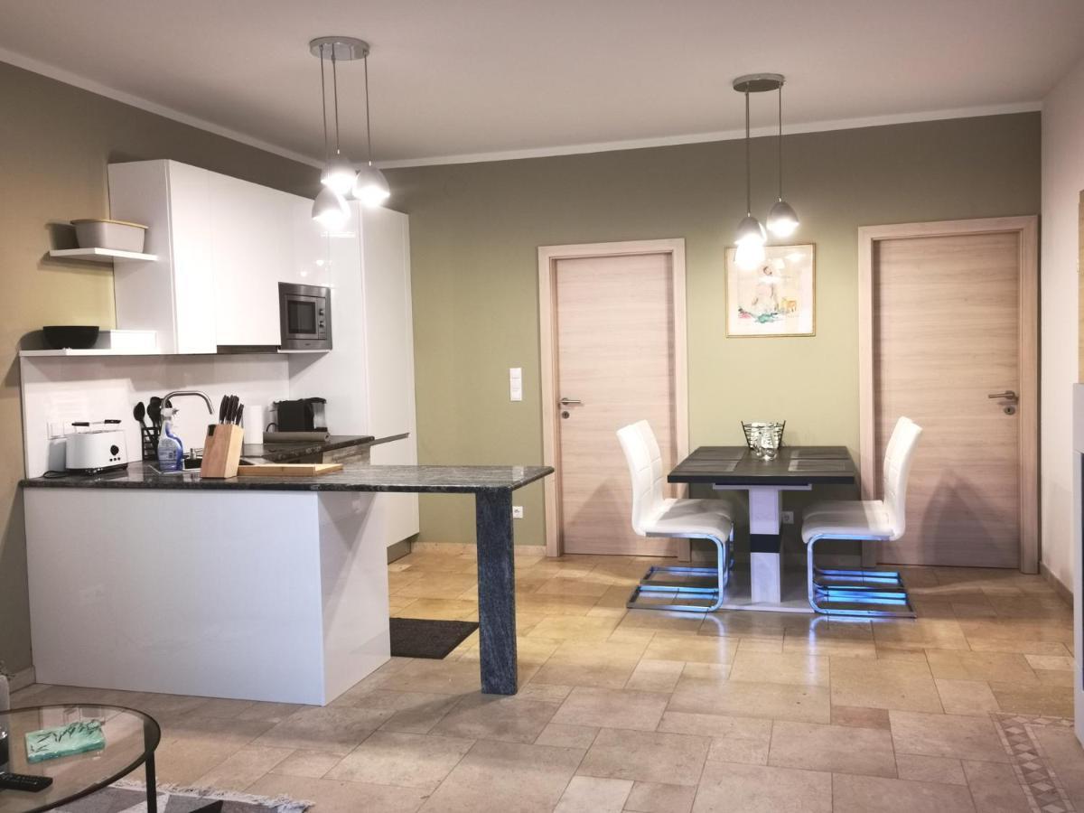 Pannonia Appartements 滨湖新锡德尔 外观 照片