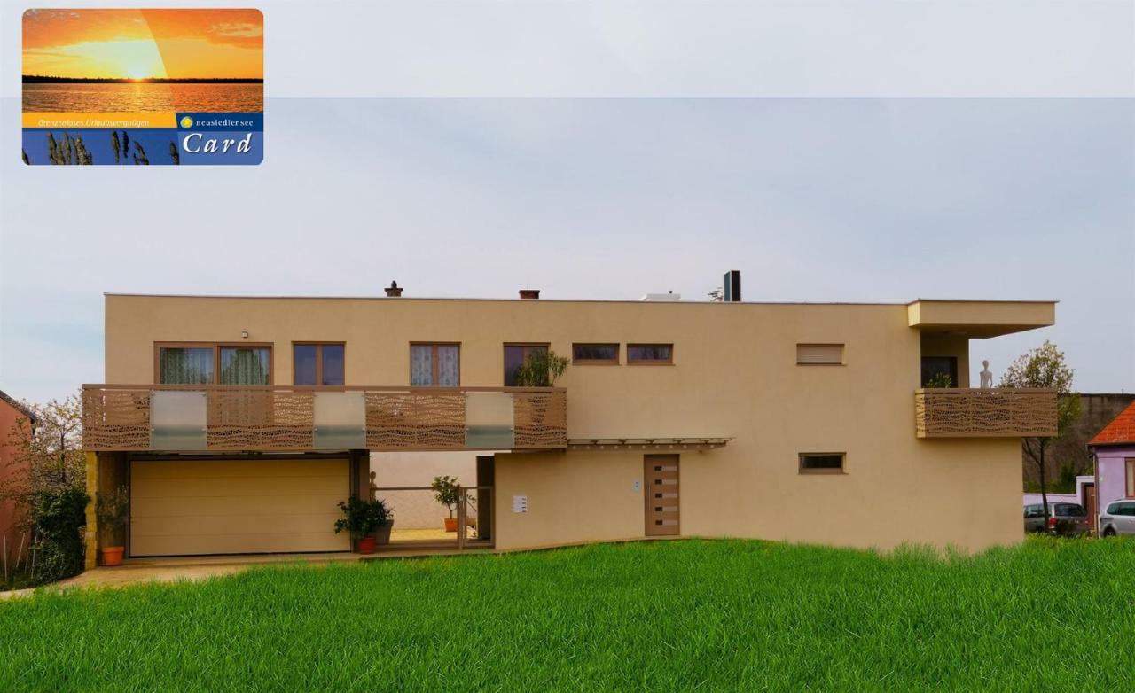 Pannonia Appartements 滨湖新锡德尔 外观 照片