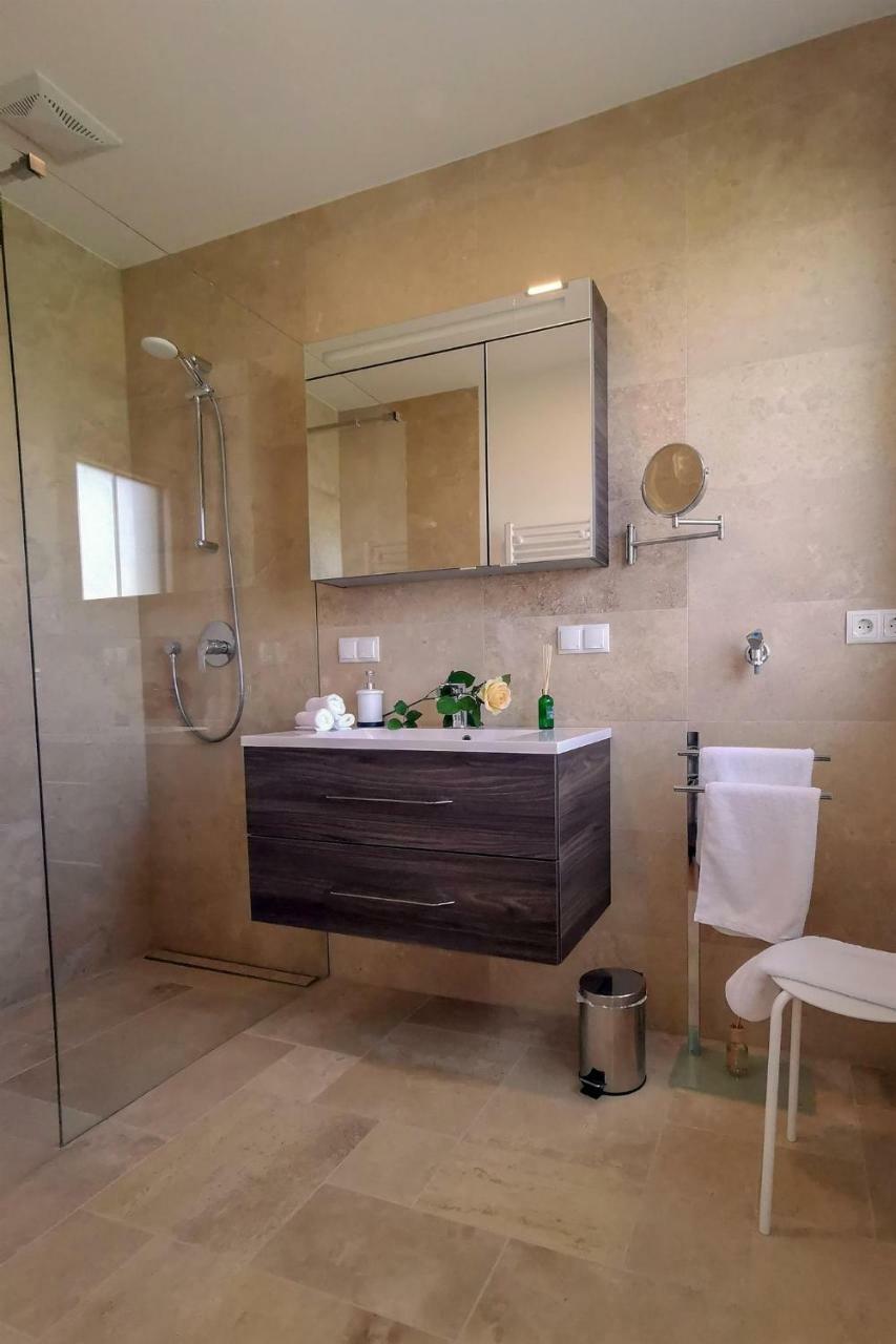 Pannonia Appartements 滨湖新锡德尔 外观 照片